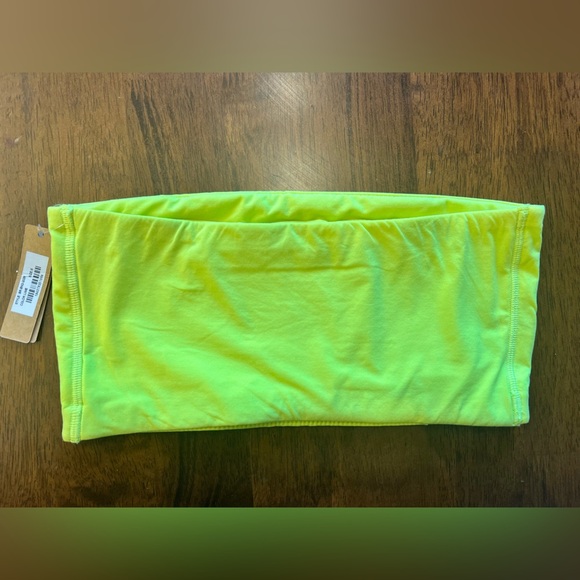 NWT SKIMS Bright Yellow Fitted Top – Size S - Picture 6 of 9